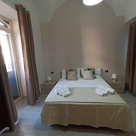 Apartament Vittorio Emanuele House Katania Zewnętrze zdjęcie